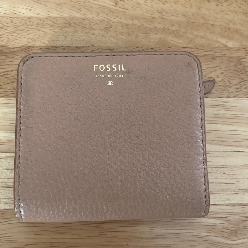 Fossil Sydney Bifold Wallet Credit Card Case Leather Tan Camel 1954